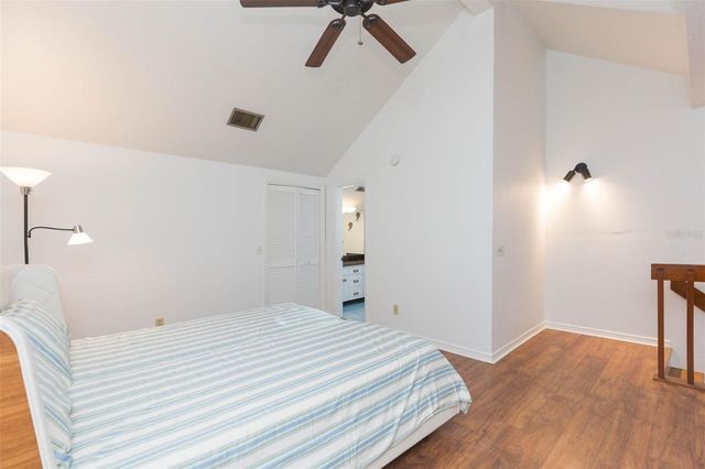 5203 PINE MILL COURT, Temple Terrace, FL 33617