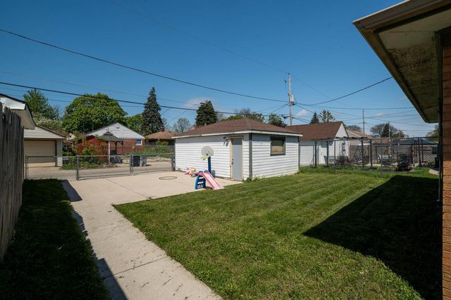 4861 N 66th STREET, Milwaukee, WI 53218