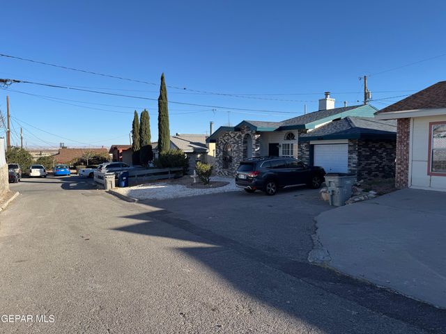 4124 EDGAR PARK Avenue, El Paso, TX 79904