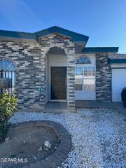 4124 EDGAR PARK Avenue, El Paso, TX 79904