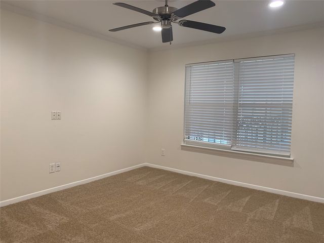 5818 E University Boulevard 233, Dallas, TX 75206