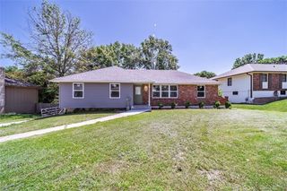 15711 E 44th Terrace, Independence, MO 64055