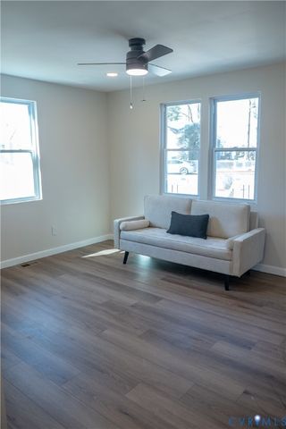 2855 Hartman St, Richmond, VA 23223