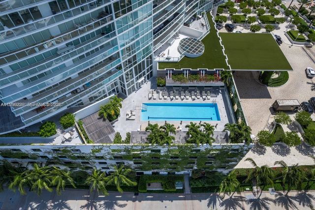450 Alton Rd 3303, Miami Beach, FL 33139