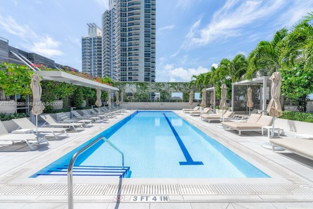450 Alton Rd 3303, Miami Beach, FL 33139