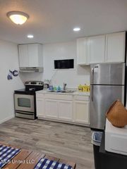 205 Dobbins Avenue, 2, Leakesville, MS 39451
