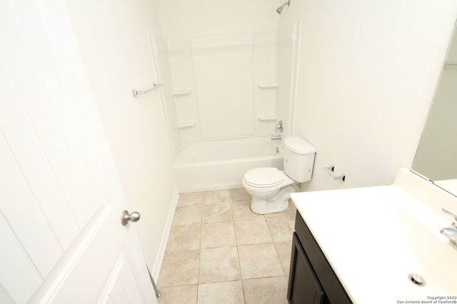 14622 Achilles Dr, San Antonio, TX 78245