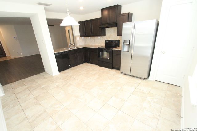 14622 Achilles Dr, San Antonio, TX 78245