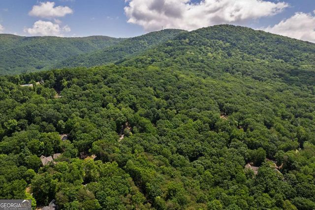 9806 Fairway Drive, Jasper, GA 30143