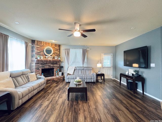 330 Redbird Song, San Antonio, TX 78253