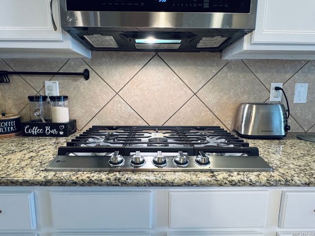 330 Redbird Song, San Antonio, TX 78253