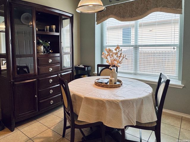 330 Redbird Song, San Antonio, TX 78253