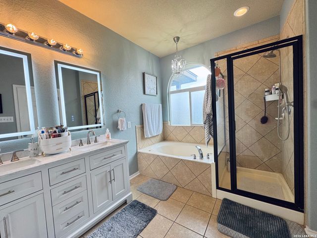 330 Redbird Song, San Antonio, TX 78253