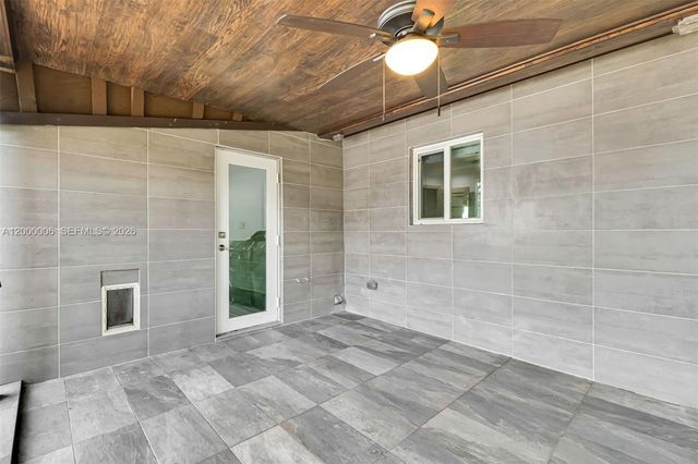 1104 NE 85th St, Miami, FL 33138