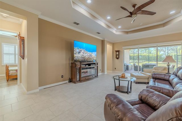 16301 GARNET GLEN PLACE, Wimauma, FL 33598