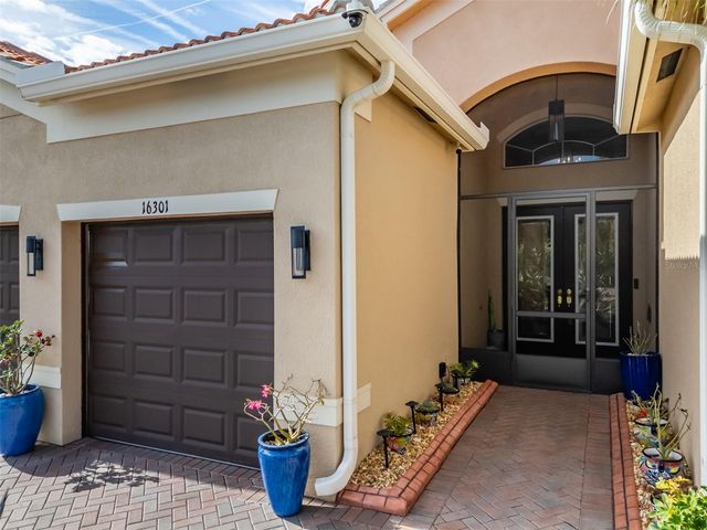 16301 GARNET GLEN PLACE, Wimauma, FL 33598