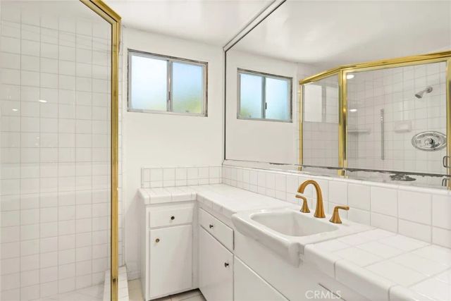 681 S Orange Grove Boulevard 3, Pasadena, CA 91105