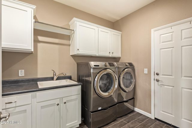 3171 KNIGHT Way, Wickenburg, AZ 85390