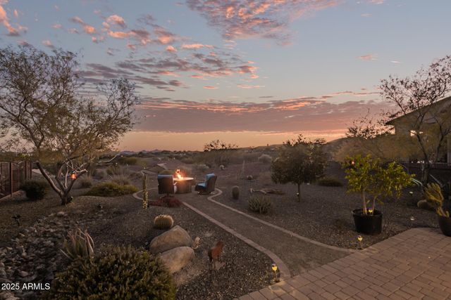 3171 KNIGHT Way, Wickenburg, AZ 85390