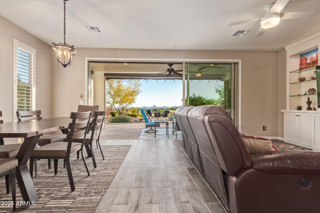 3171 KNIGHT Way, Wickenburg, AZ 85390