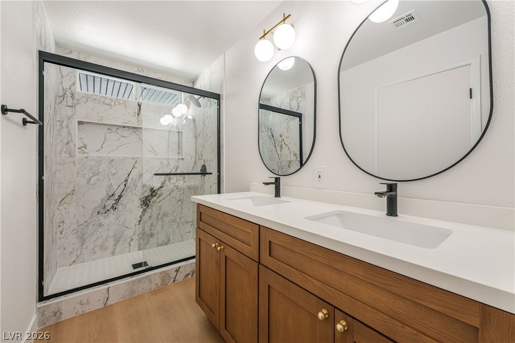 Image 10 of property listing at 1654 Ringe Lane, Las Vegas, NV 89156