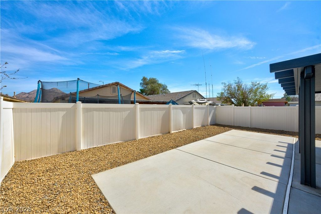 Image 22 of property listing at 1654 Ringe Lane, Las Vegas, NV 89156