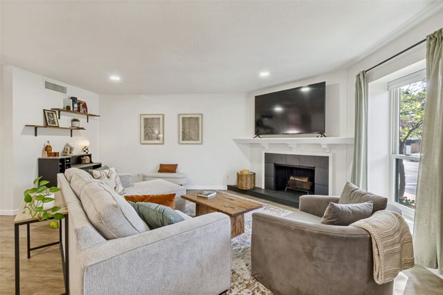 15910 Coolwood Drive 1046, Dallas, TX 75248