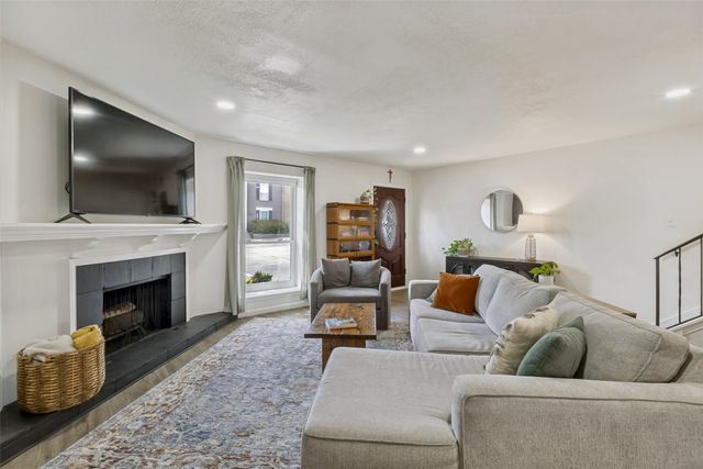 15910 Coolwood Drive 1046, Dallas, TX 75248