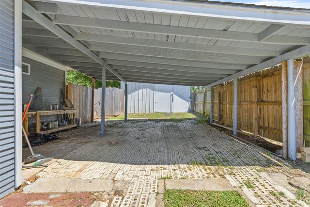 310 N Line Street, Mineola, TX 75773