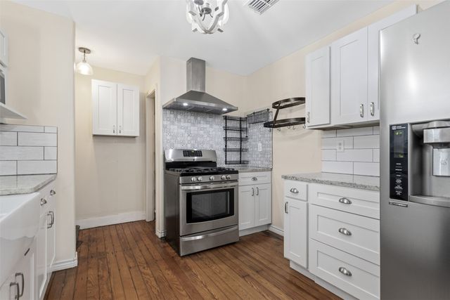 310 N Line Street, Mineola, TX 75773
