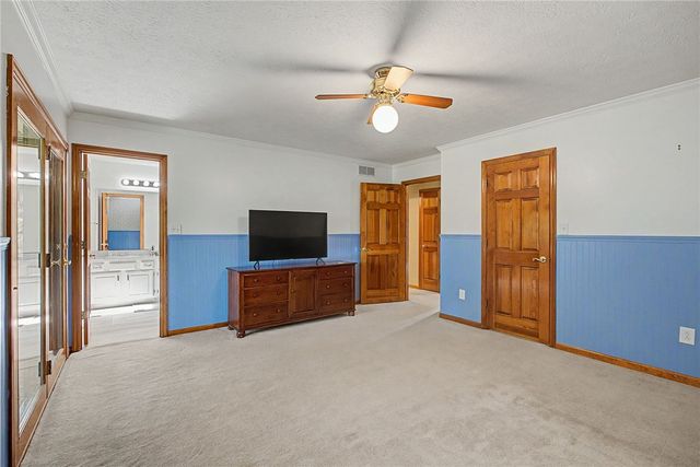 9915 Sheehan Road, Centerville, OH 45458