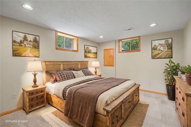 9915 Sheehan Road, Centerville, OH 45458