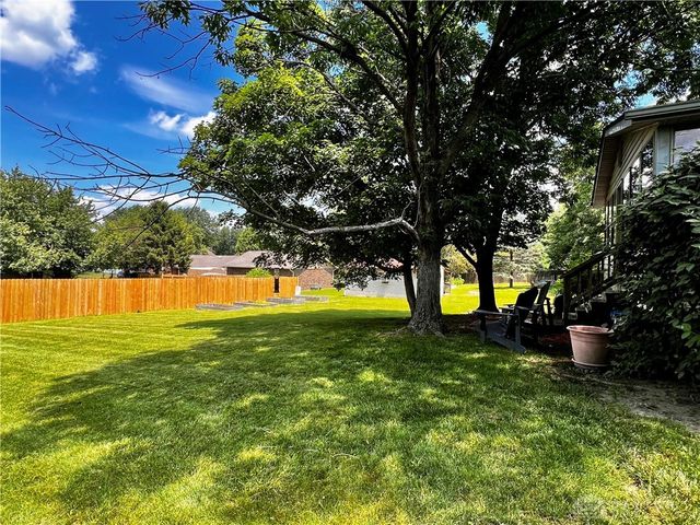 9915 Sheehan Road, Centerville, OH 45458