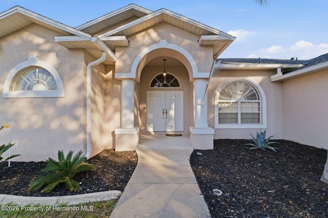 5220 Kirkwood Avenue, Spring Hill, FL 34608