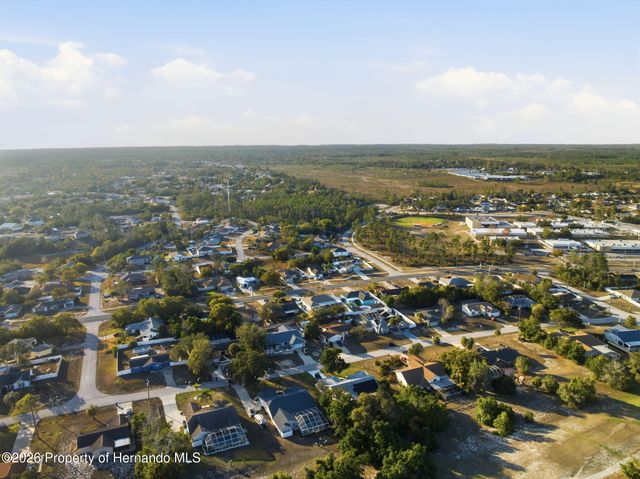 5220 Kirkwood Avenue, Spring Hill, FL 34608