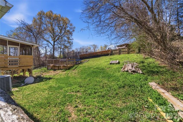 8608 Moody Road, Charlotte, NC 28215