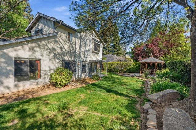 6424 Vagedes, Fresno, CA 93711