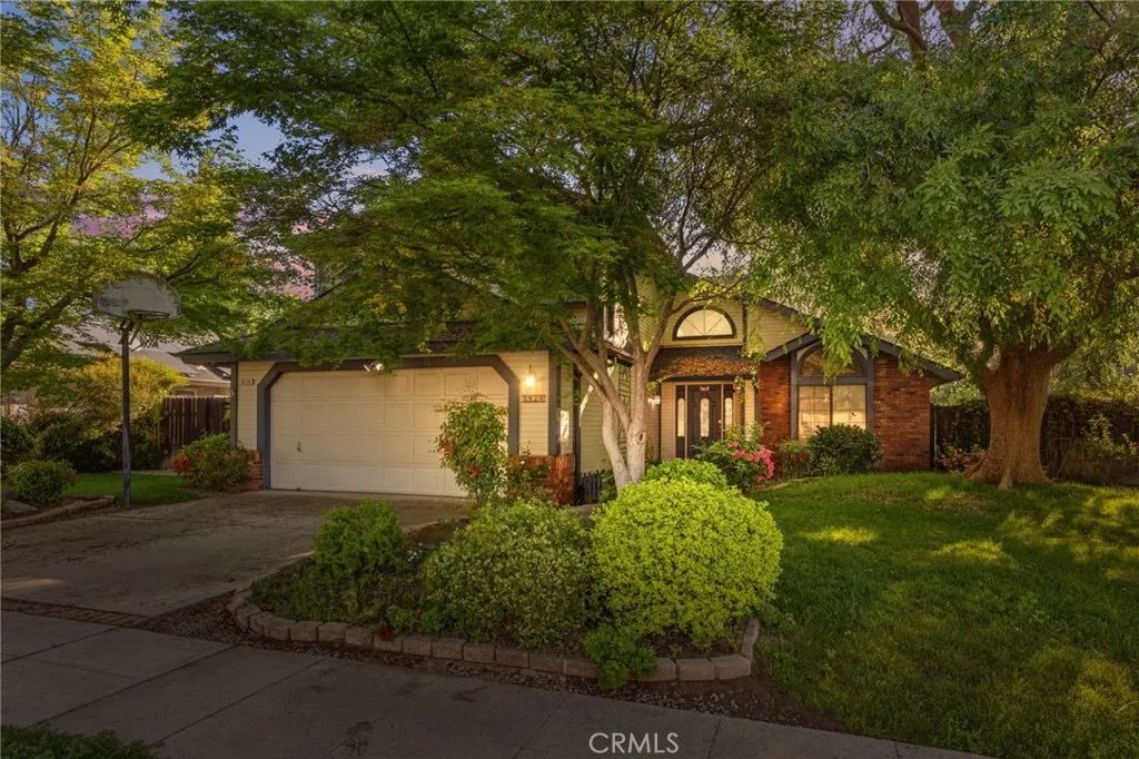 6424 Vagedes, Fresno, CA 93711