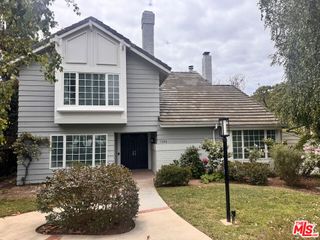1394 Avenida De Cortez, Pacific Palisades, CA 90272