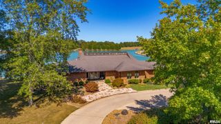 1416 County Road 718, Carmi, IL 62821