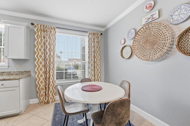 7000 Seawall Boulevard 412, Galveston, TX 77551