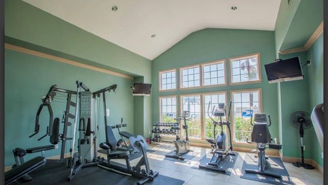 7000 Seawall Boulevard 412, Galveston, TX 77551