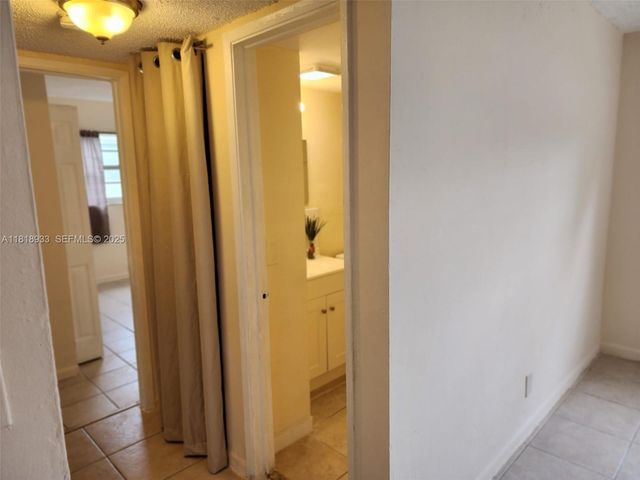 241 SE 9th Avenue 110, Pompano Beach, FL 33060