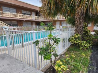 241 SE 9th Avenue 110, Pompano Beach, FL 33060