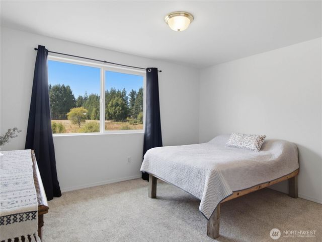 35401 S 40th Avenue, Roy, WA 98580