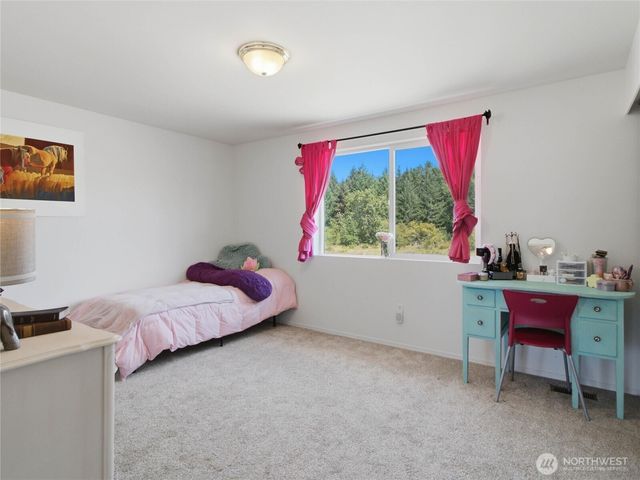 35401 S 40th Avenue, Roy, WA 98580