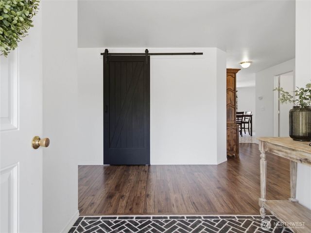 35401 S 40th Avenue, Roy, WA 98580