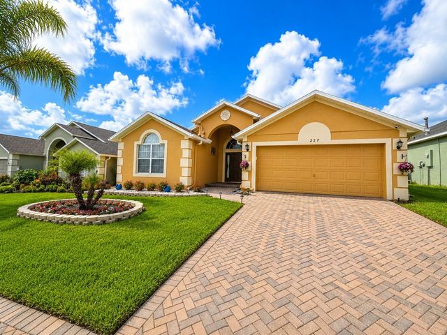 227 CAMBRIDGE AVENUE, Davenport, FL 33896