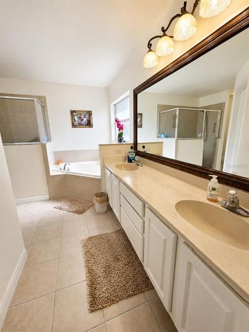 227 CAMBRIDGE AVENUE, Davenport, FL 33896