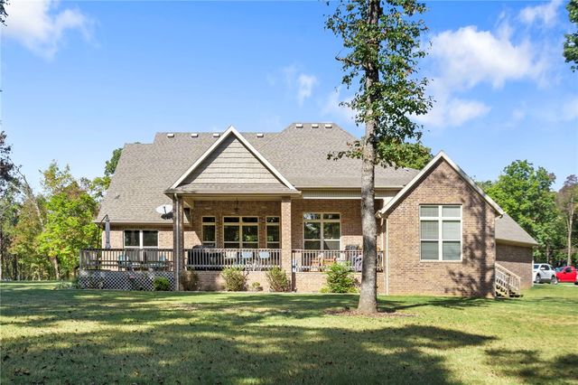 477 NE Duke Hill Road, Highfill, AR 72713